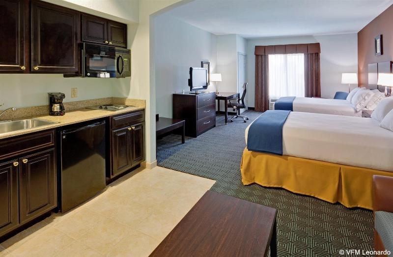 Express & Warminster-horsham By Ihg