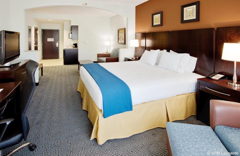 Express & Warminster-horsham By Ihg Hotel